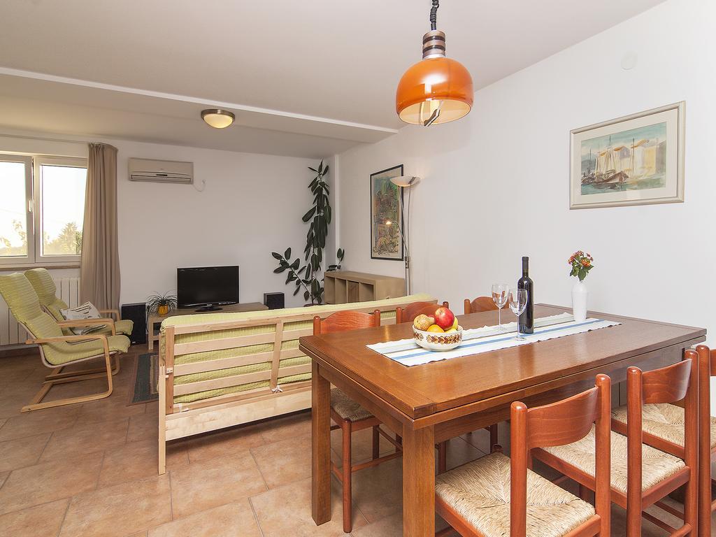 מדולין Apartments Ceja Near Sea מראה חיצוני תמונה