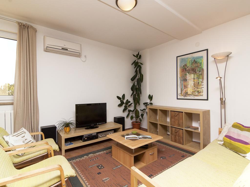 מדולין Apartments Ceja Near Sea מראה חיצוני תמונה
