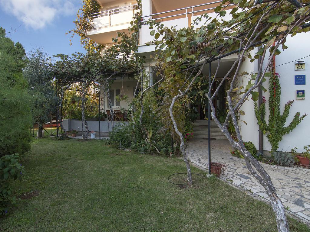 מדולין Apartments Ceja Near Sea מראה חיצוני תמונה