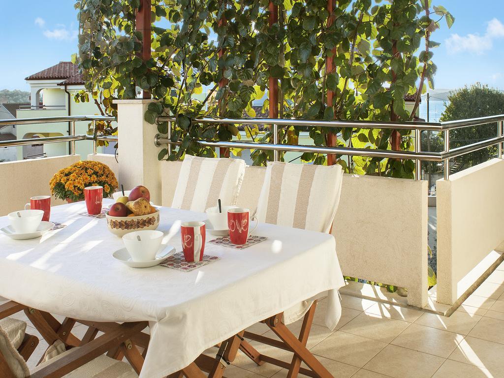 מדולין Apartments Ceja Near Sea מראה חיצוני תמונה