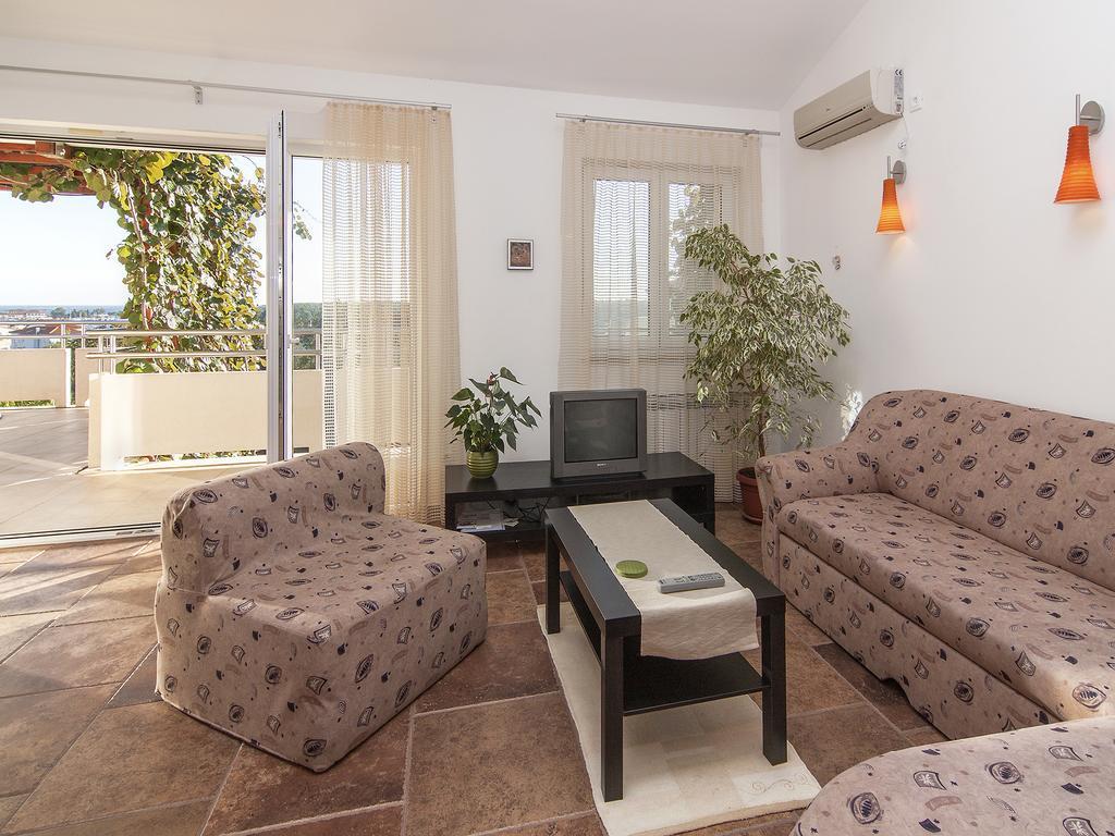 מדולין Apartments Ceja Near Sea מראה חיצוני תמונה